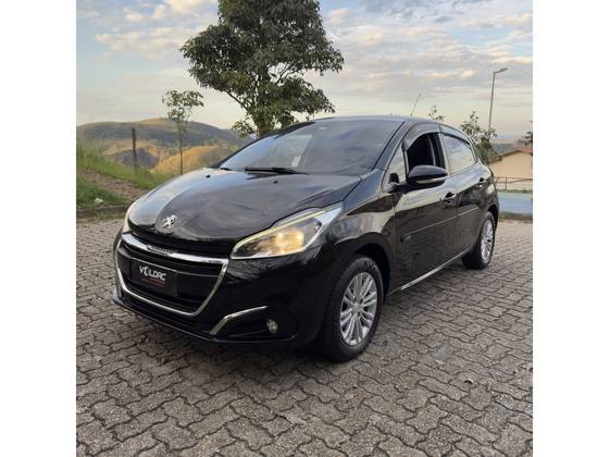PEUGEOT 208 1.2 ALLURE 12V FLEX 4P MANUAL PEUGEOT 208 1.2 ALLURE 12V FLEX 4P MANUAL